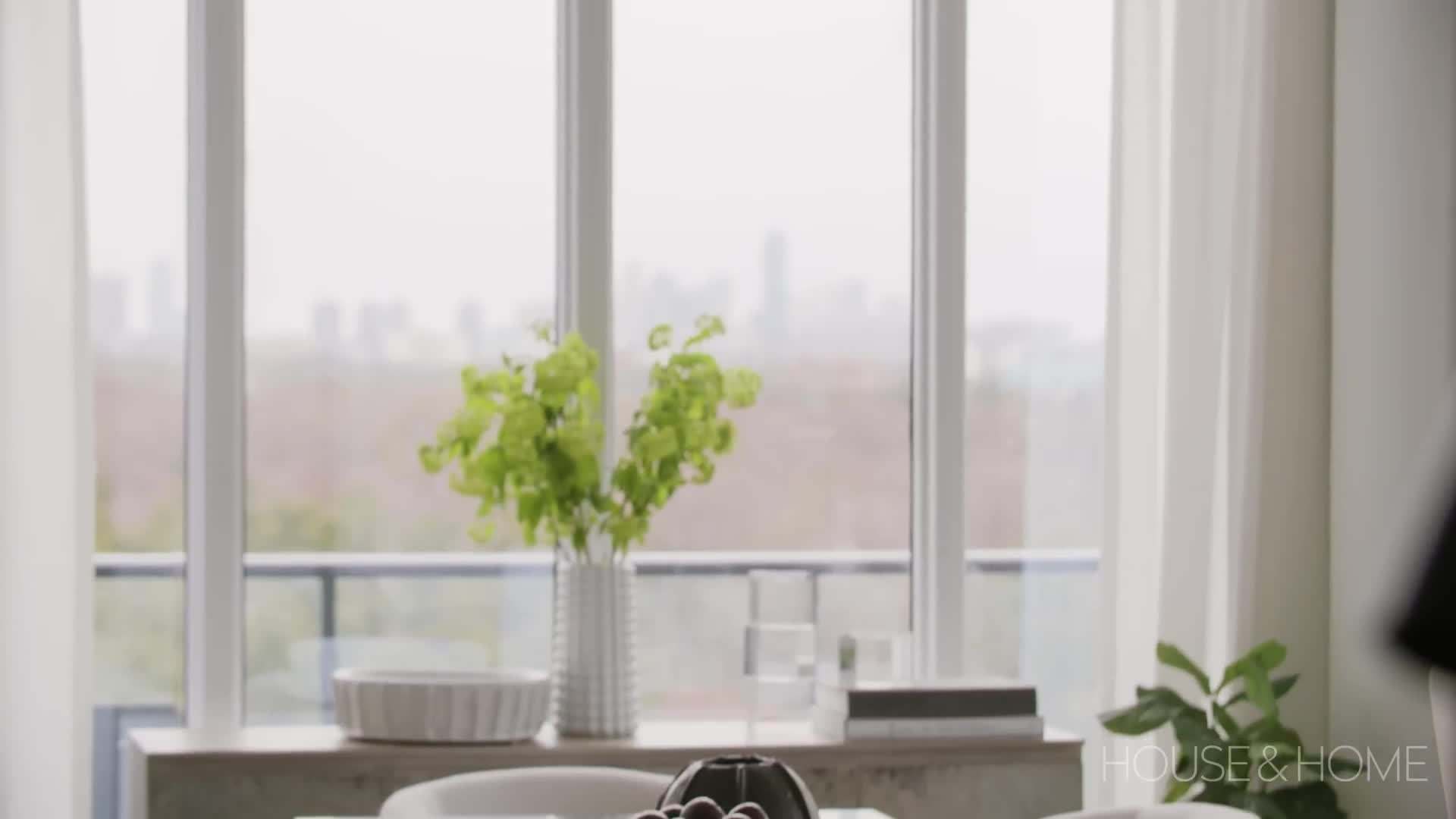 Neutral color palette and large windows