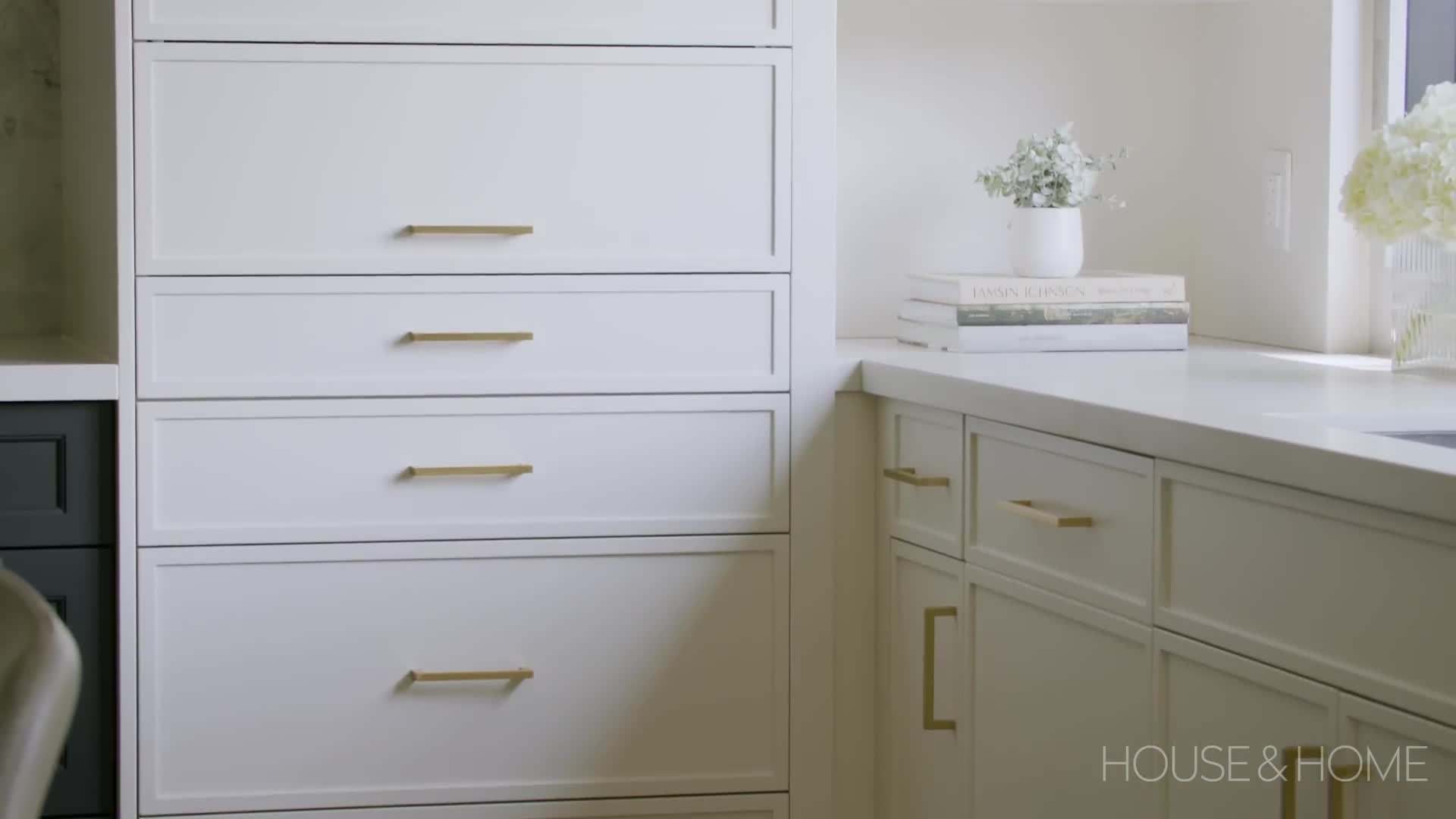 Combination of Modern and Traditional Elements