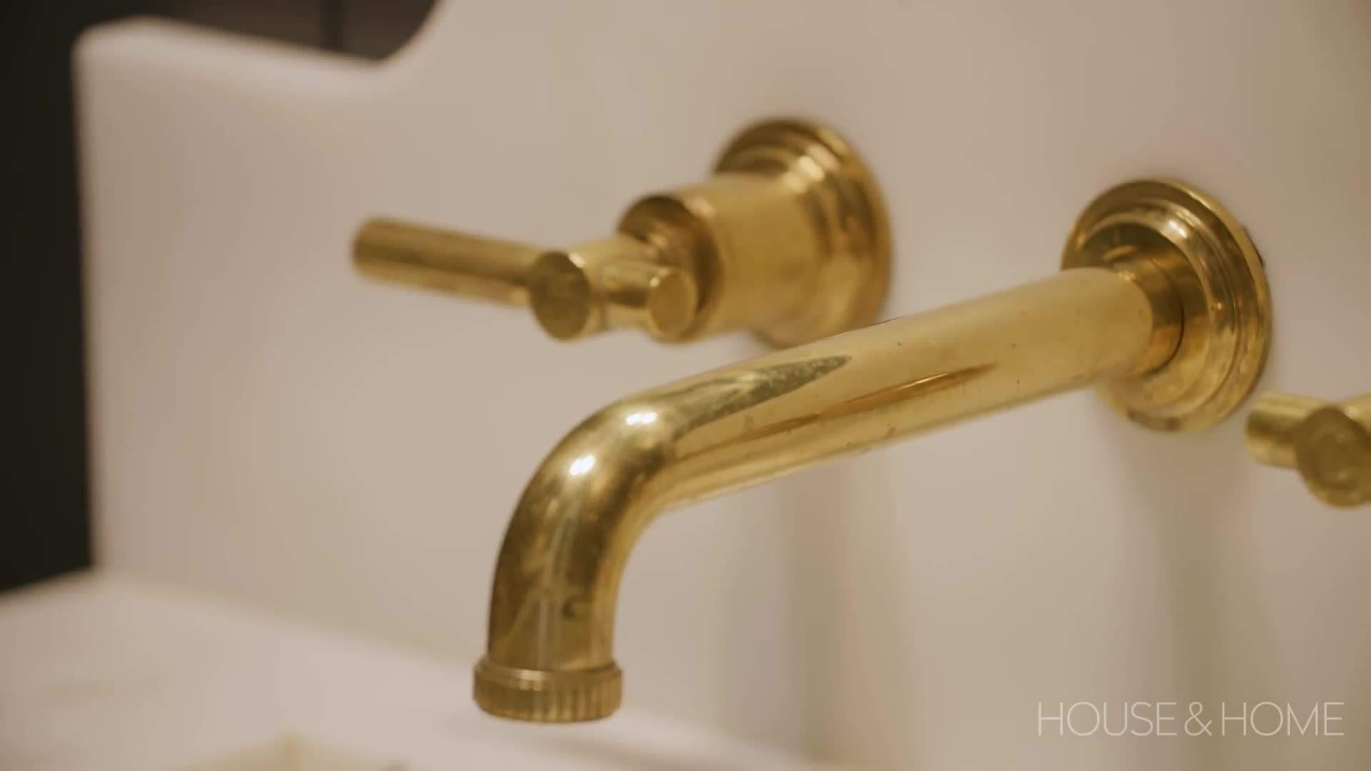 Kitchen Island with Seating for Casual Meals
