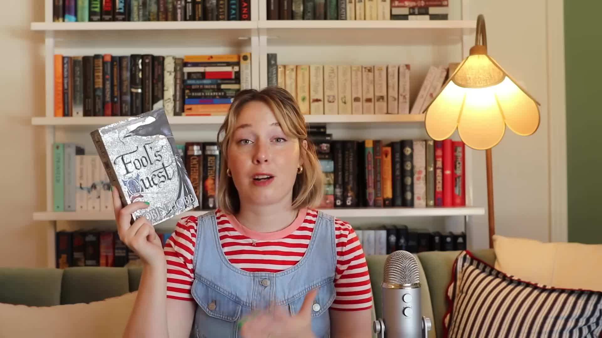 Cover of 'The Silent Patient' by Alex Michaelides