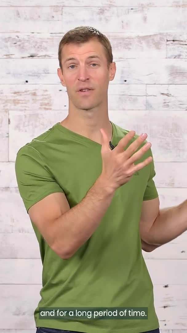 Dr. Josh Axe explaining the ketogenic diet