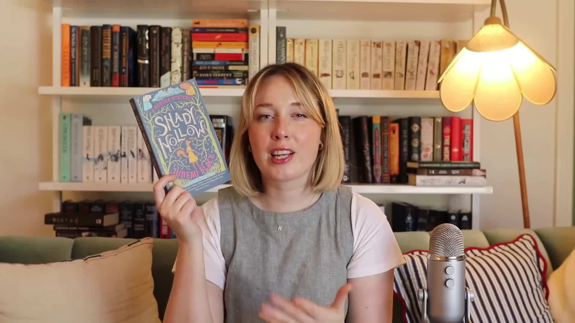 Book cover of 'The Traitor Baru Cormorant'