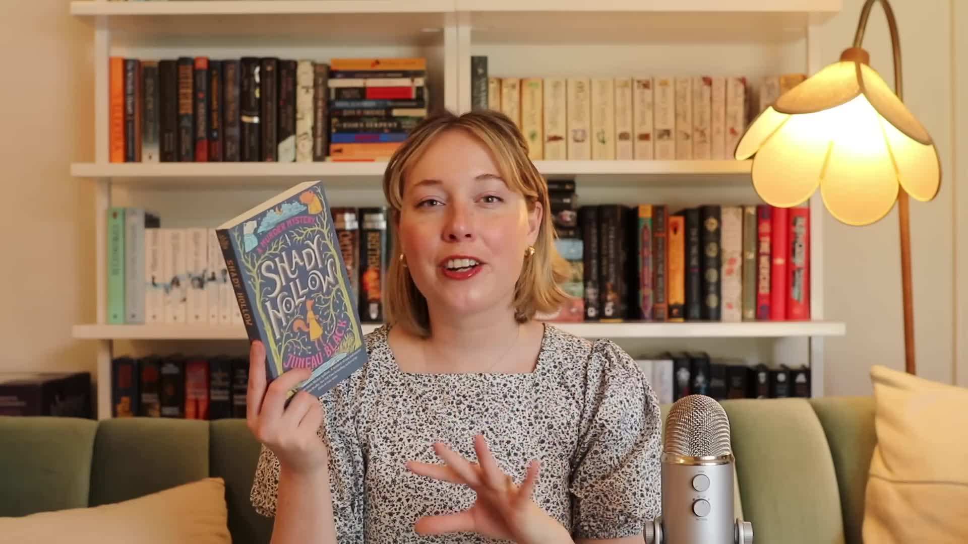 Book cover of 'Becoming'