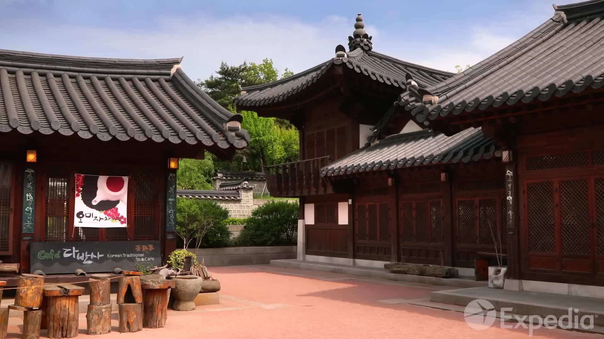 Changdeokgung Palace - A Serene Retreat