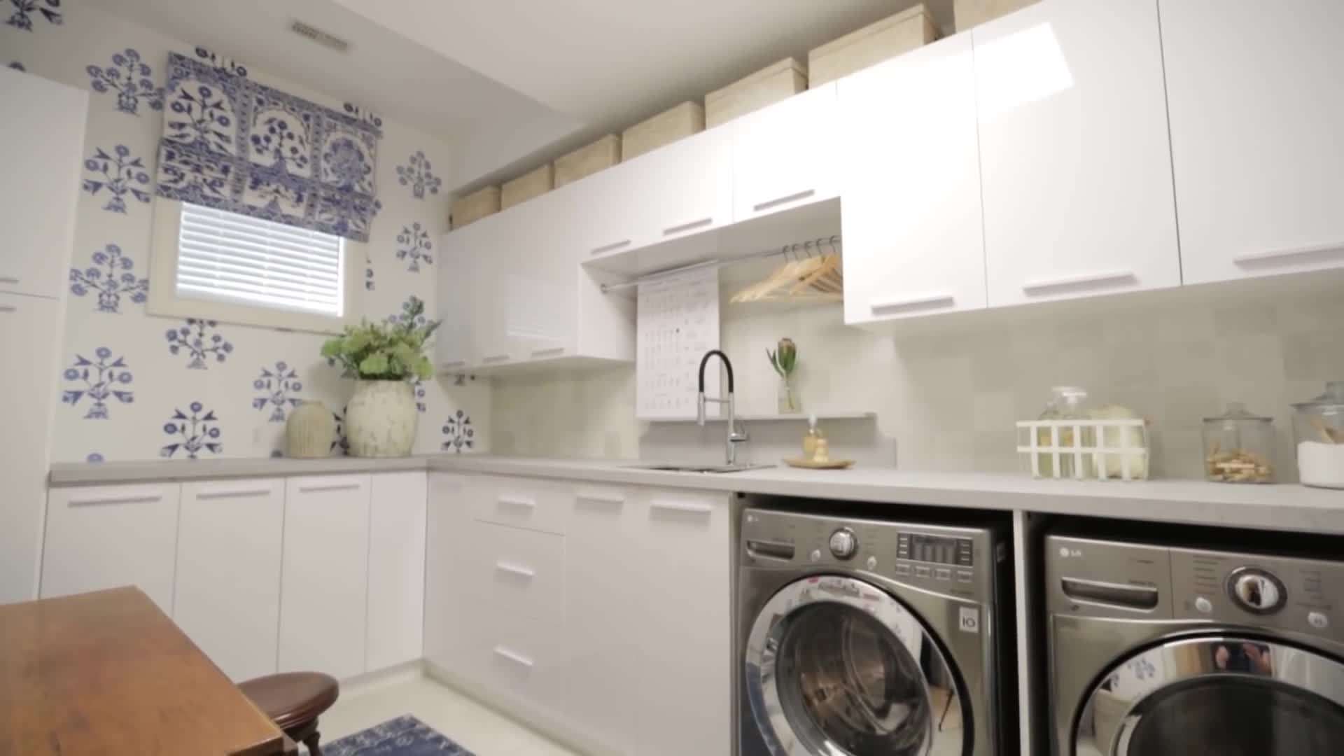 High-quality laundry hampers with wheels