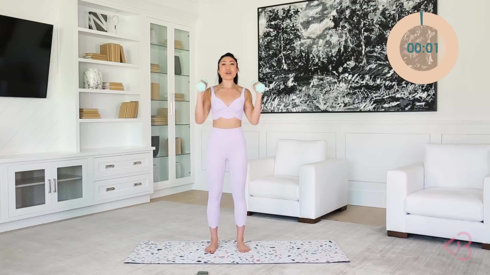 Maintaining balance during shoulder press