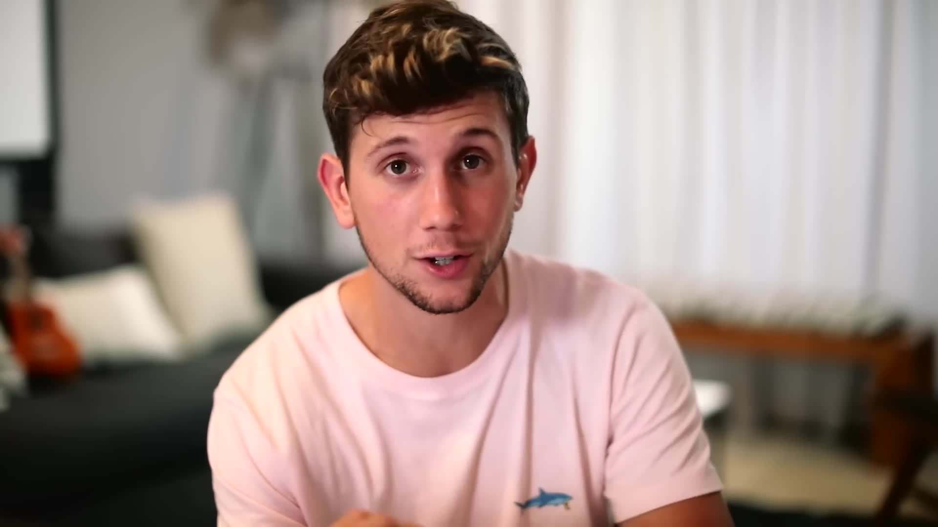 Using the Dubai Metro