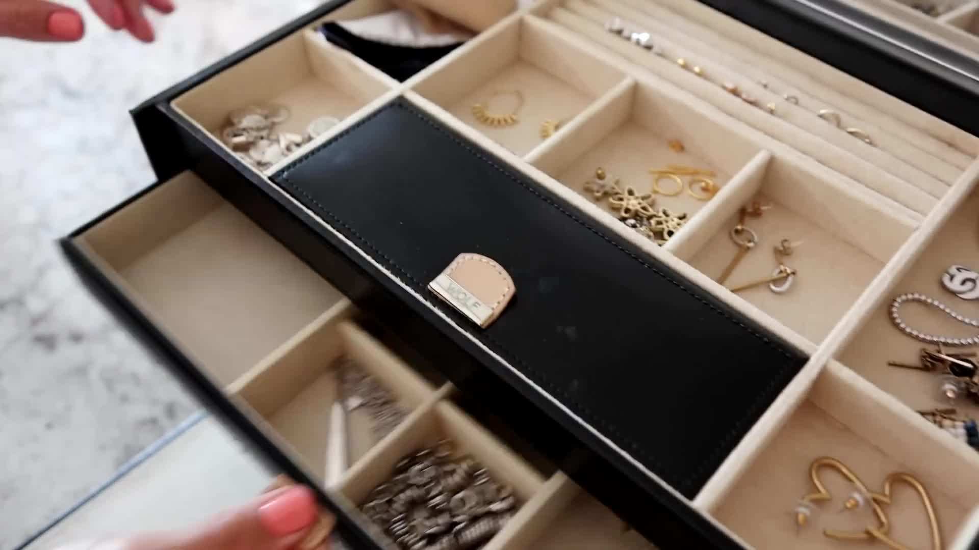 Cleaning Solution for Gold Jewelry