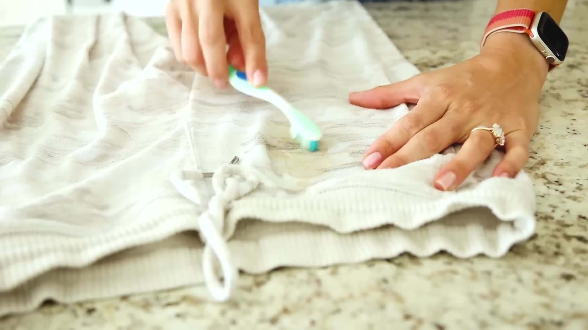 Separating clothes based on color and fabric type