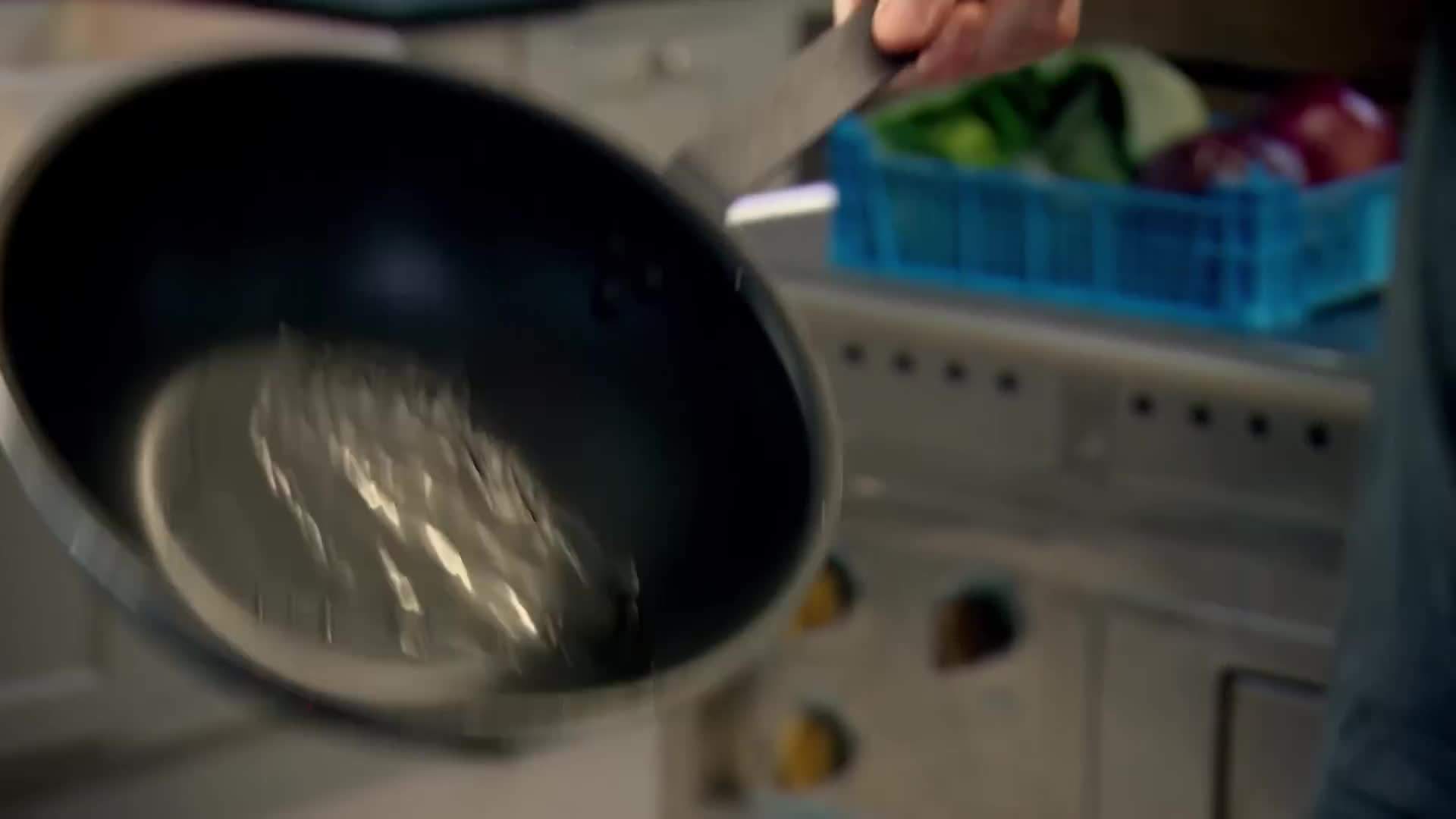 Ingredients for Spicy Garlic Sesame Noodles