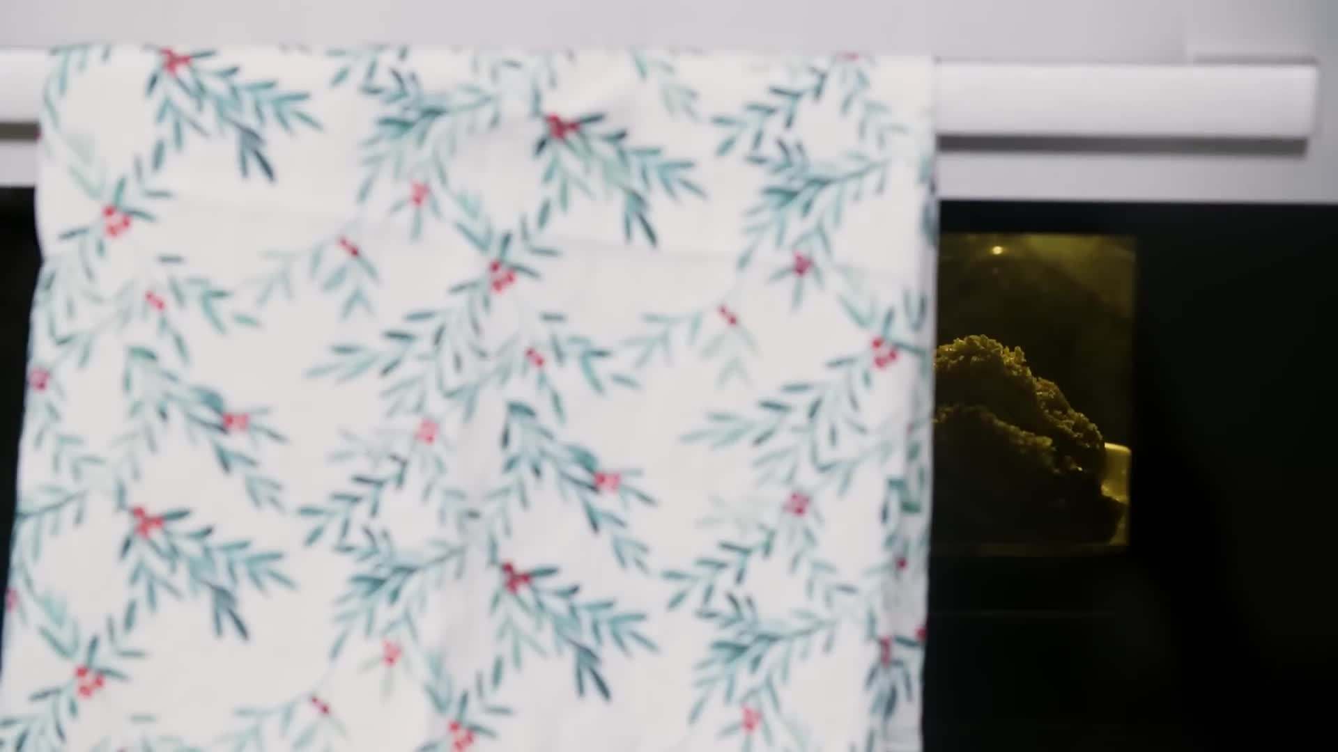 Stuffed mushrooms with Mediterranean filling