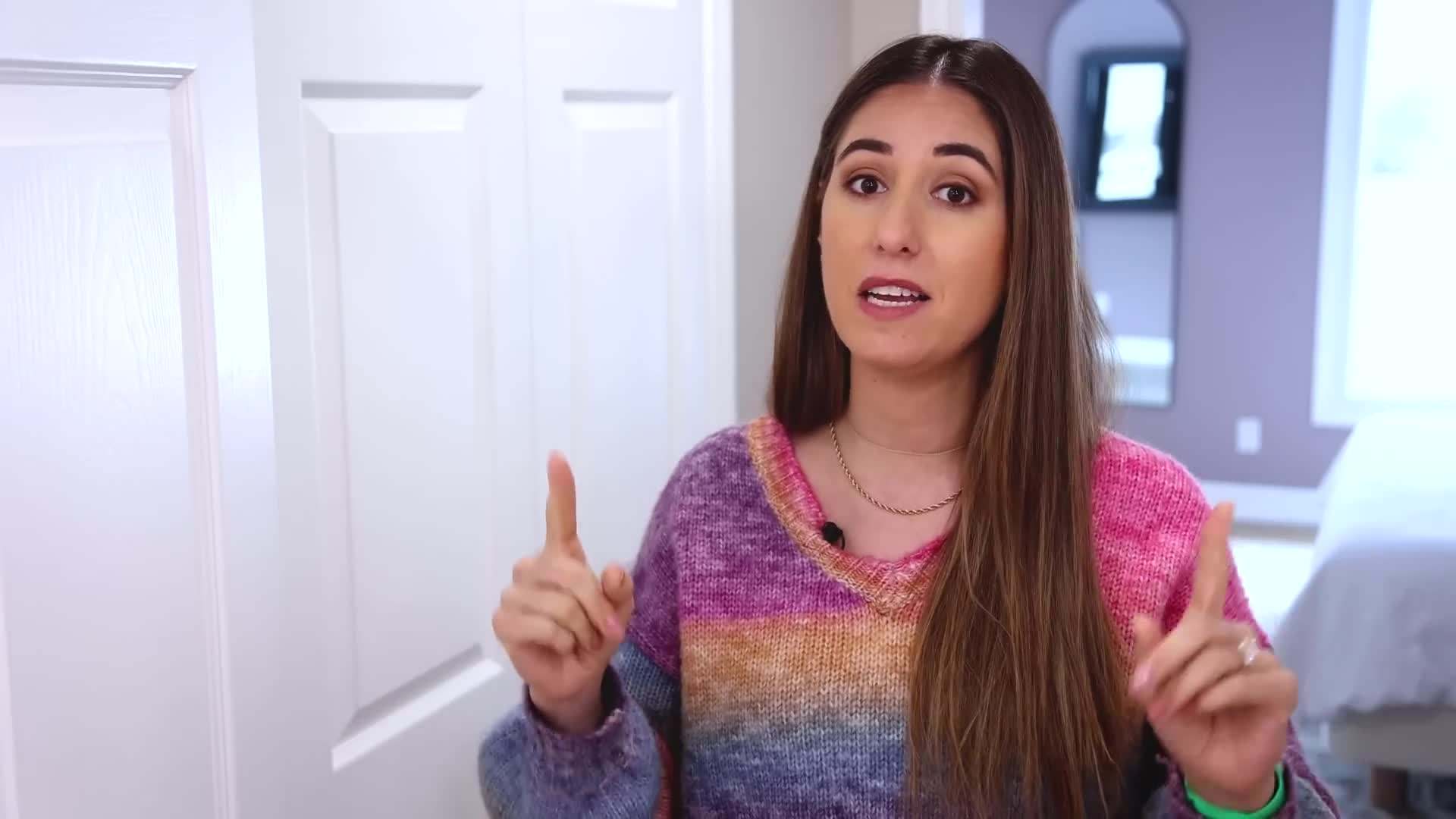 Before and After Closet Decluttering