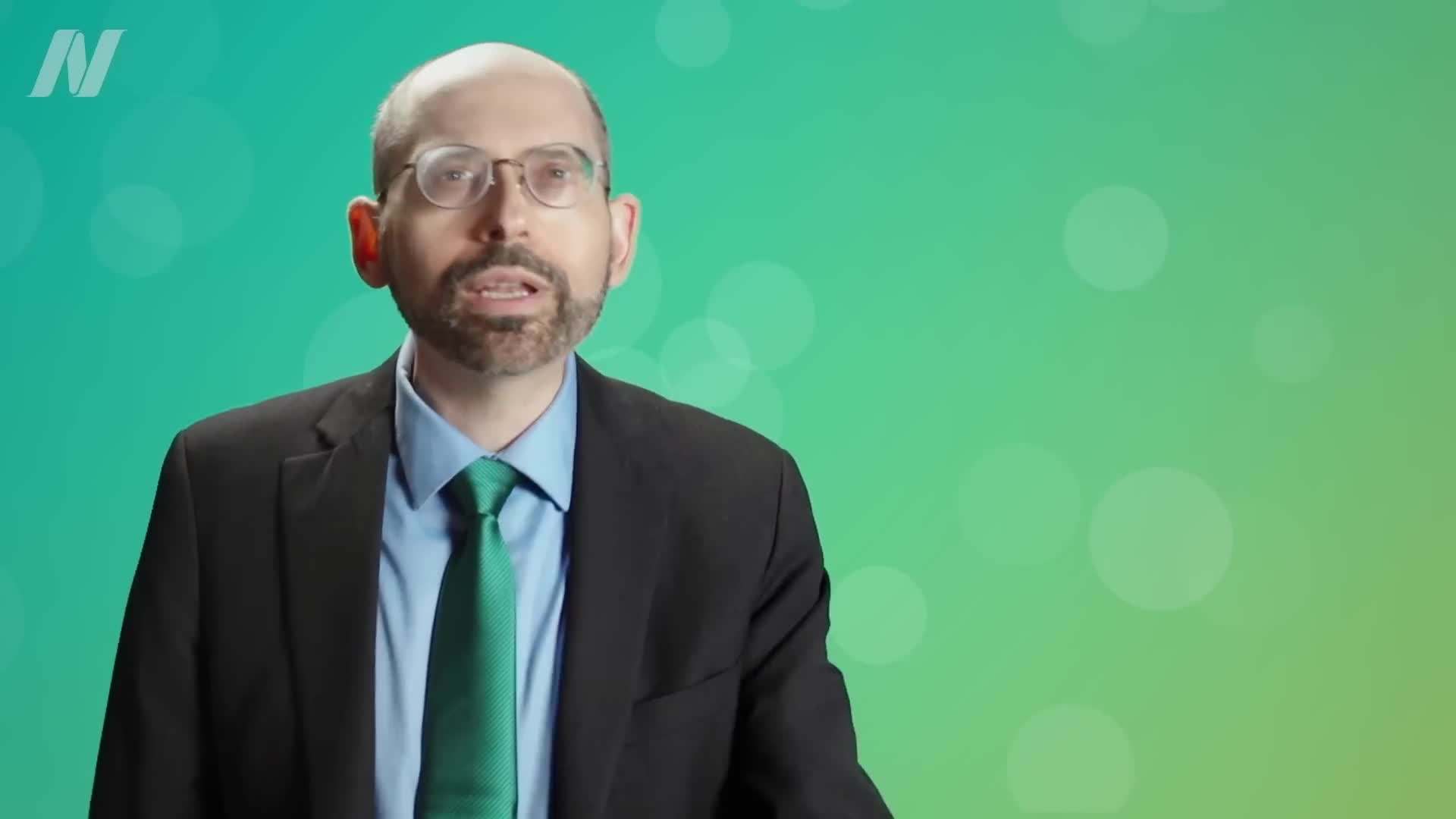 Apple with peel vs peeled apple