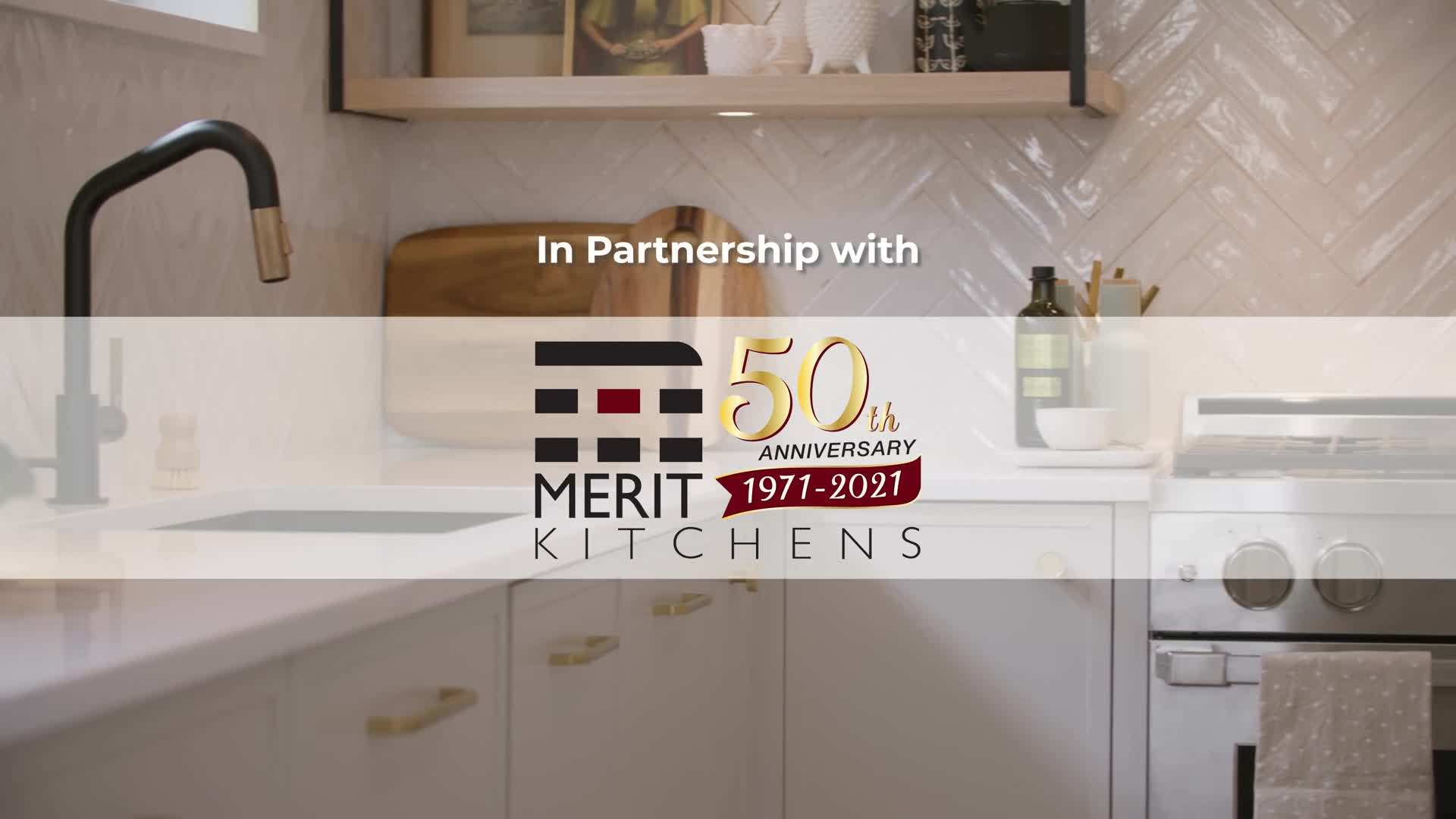 Builder-basic kitchen before the makeover