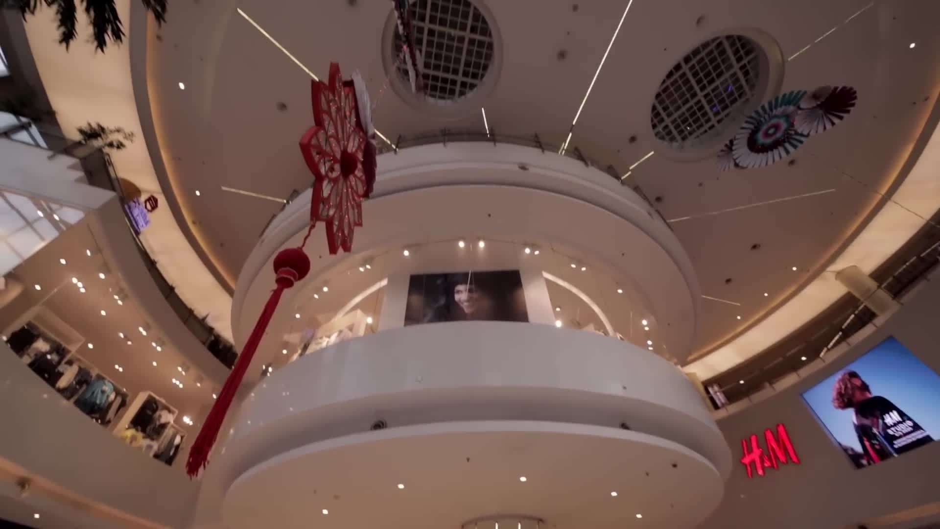 Contemporary art exhibition at Art:1 New Museum