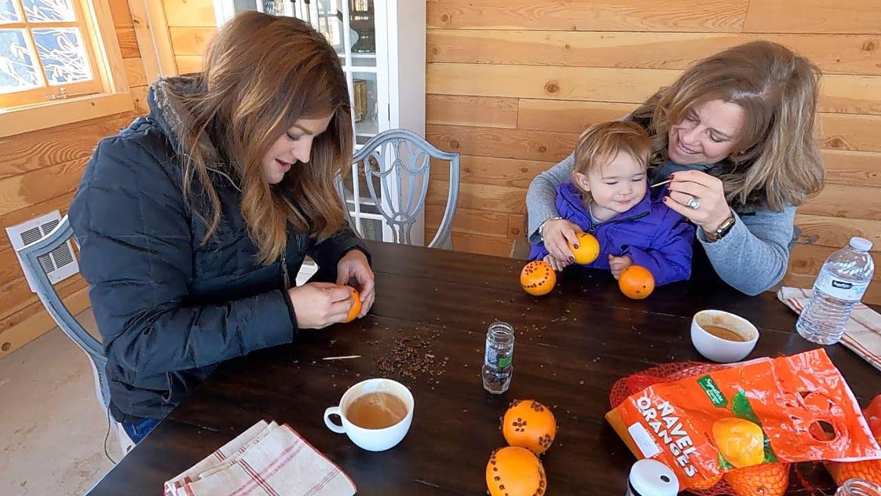 Making Clove Orange Pomanders with My Mom & the Kids!