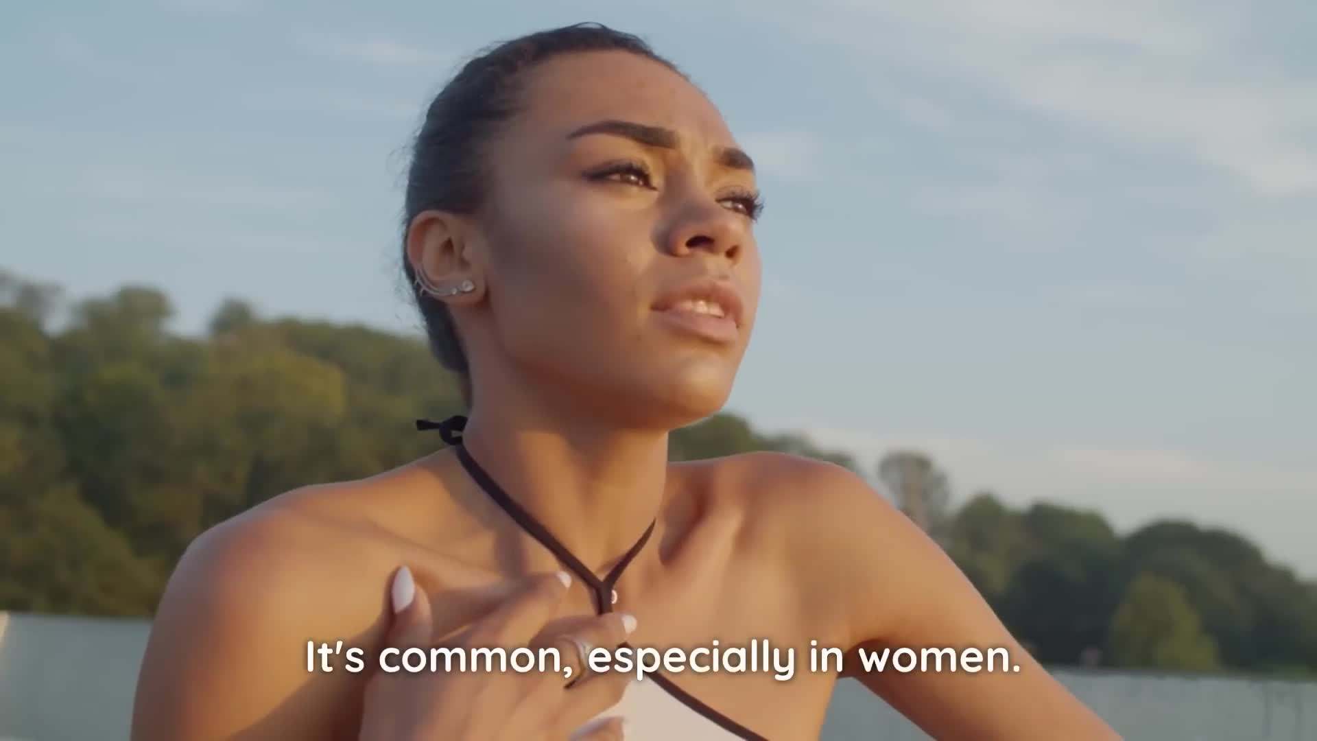 An illustration showing the difference between a normal heart and a heart with damage from a silent heart attack