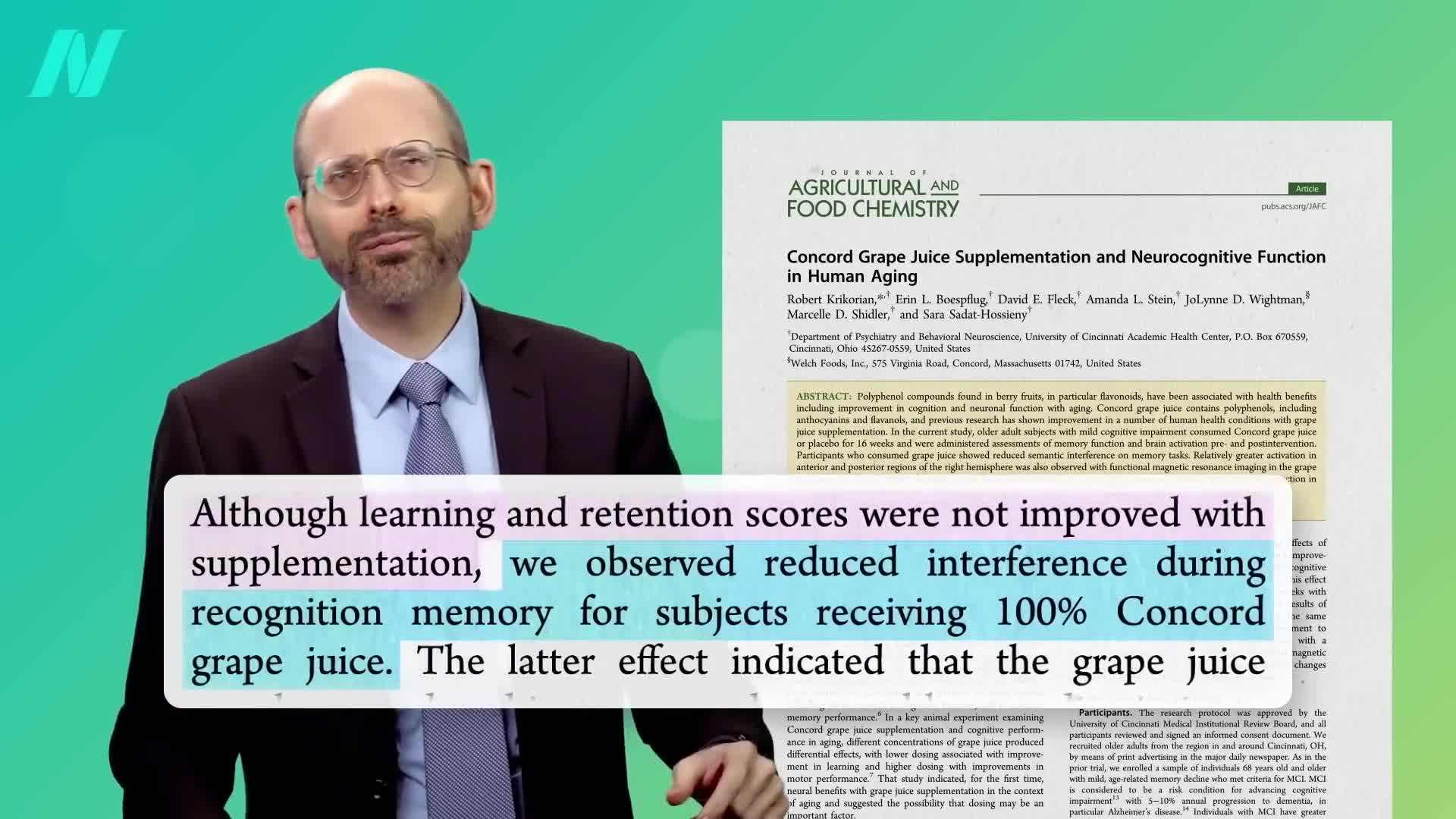 A bowl of fresh grapes