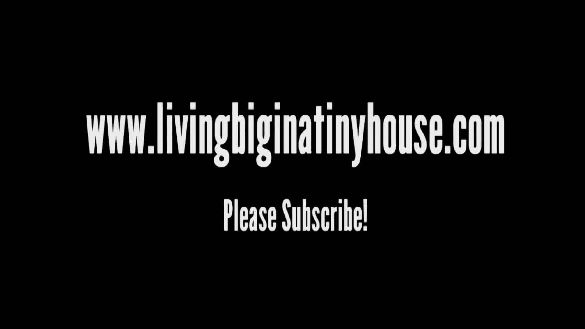 Solar panels on the roof of the tiny house