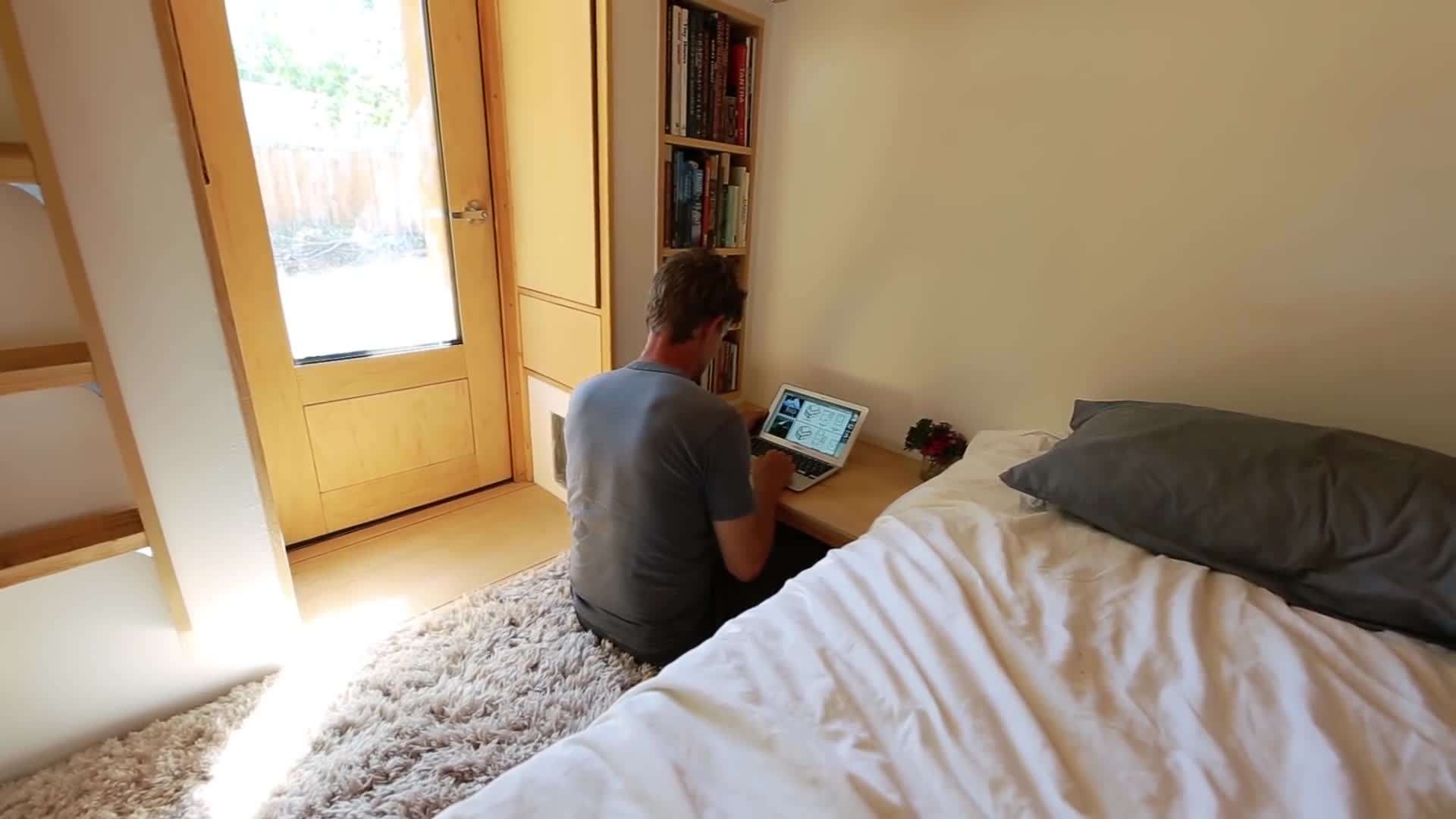 Tiny Solar House - Harnessing Renewable Energy