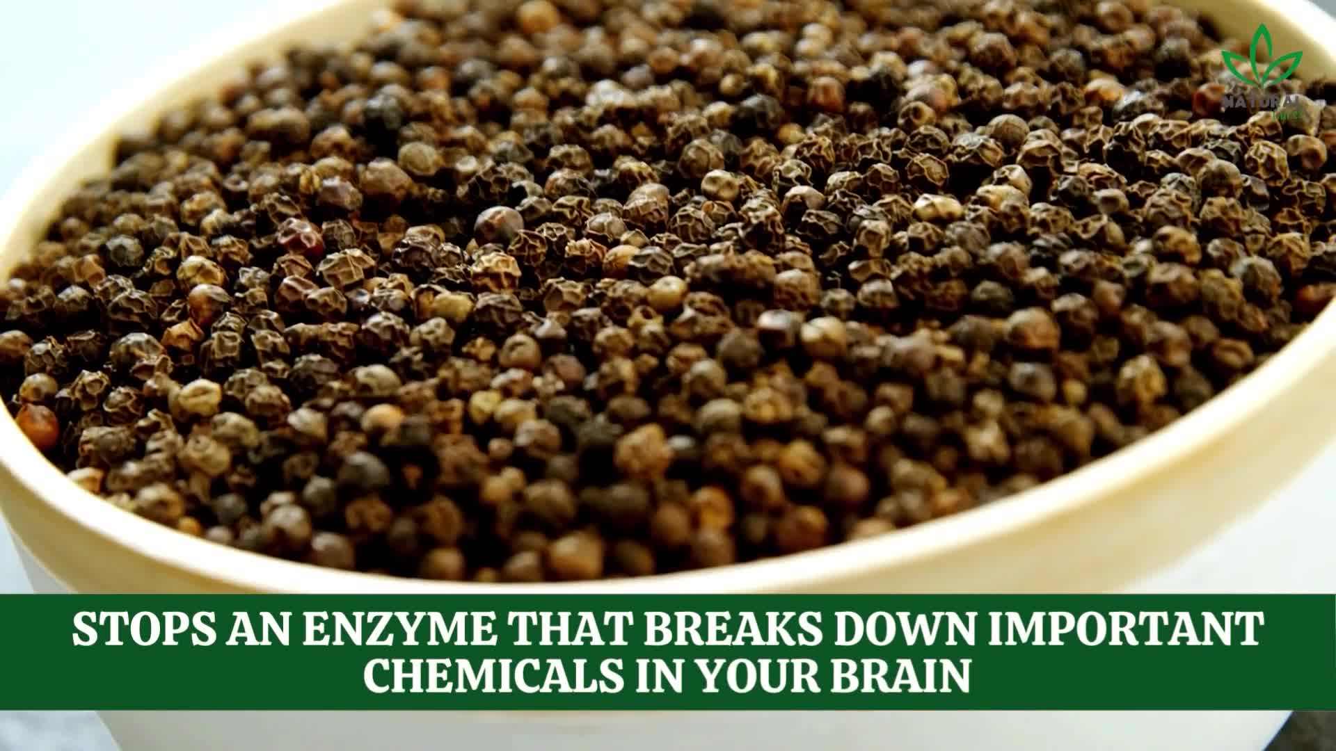 A plate of black pepper shrimp stir-fry