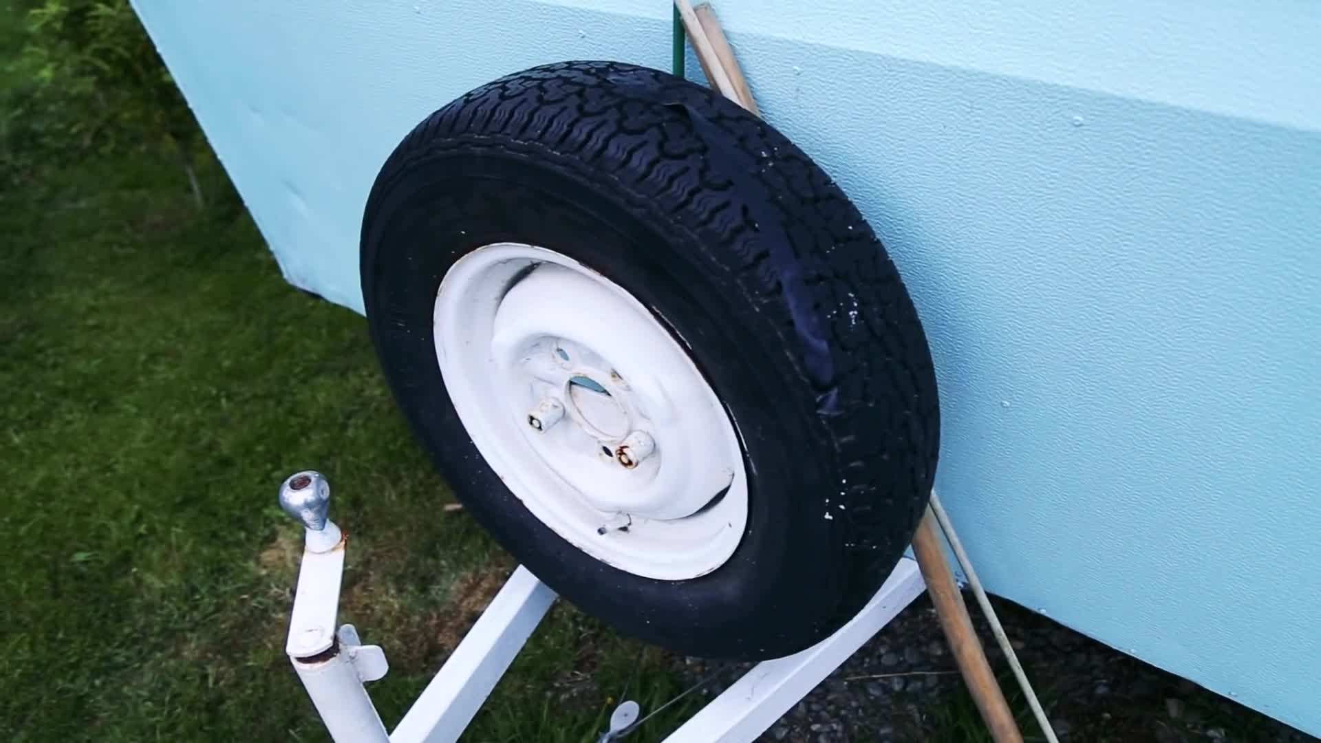 Multi-functional furniture in the living area