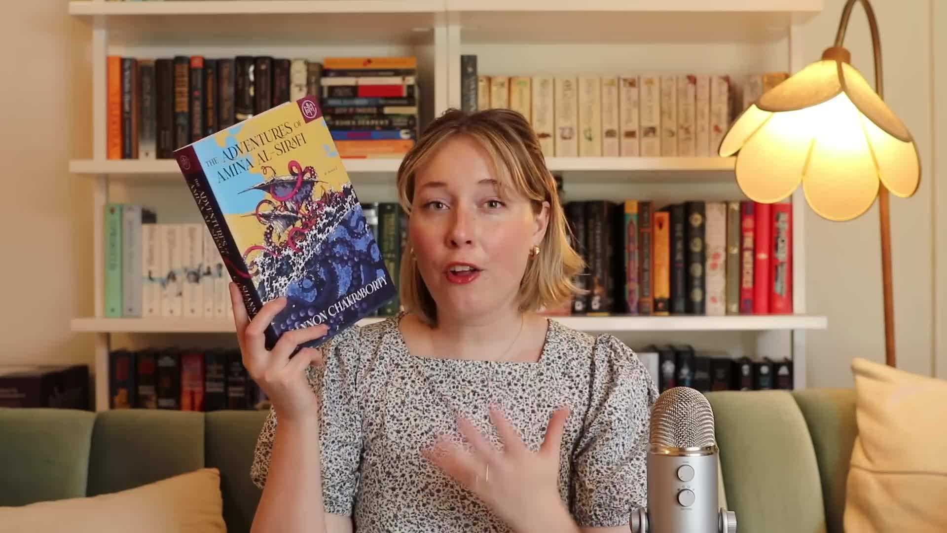 Book cover of 'The Seven Husbands of Evelyn Hugo'