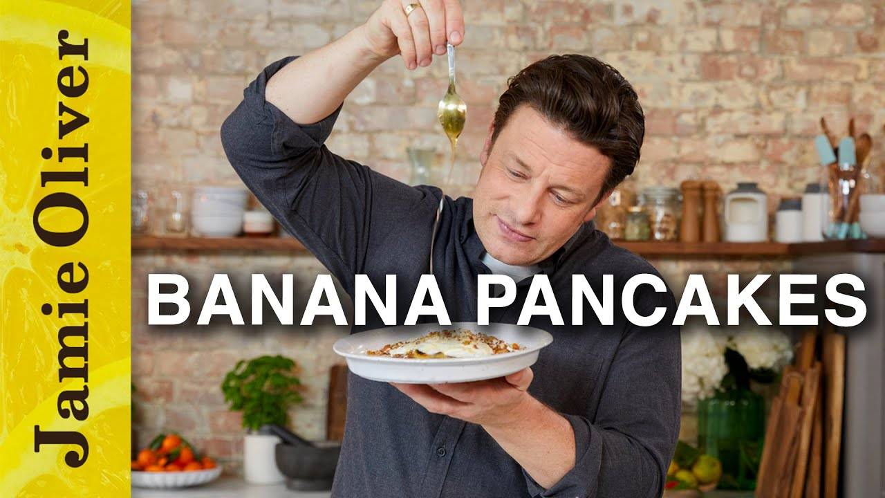 Perfect Banana Pancakes: Jamie Oliver's One-Mug Method