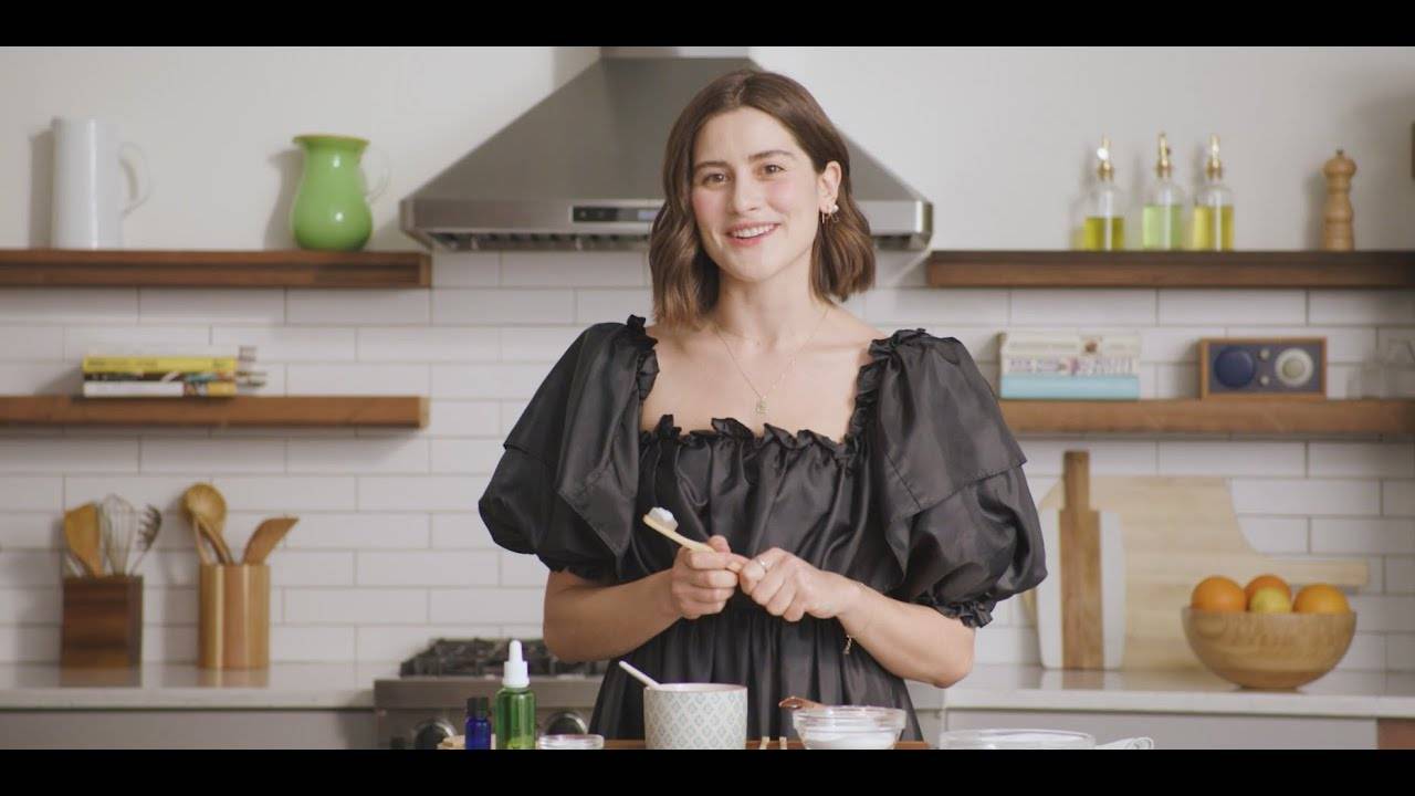 DIY Toothpaste: A Sustainable and Natural Way to Keep Your Smile Shining