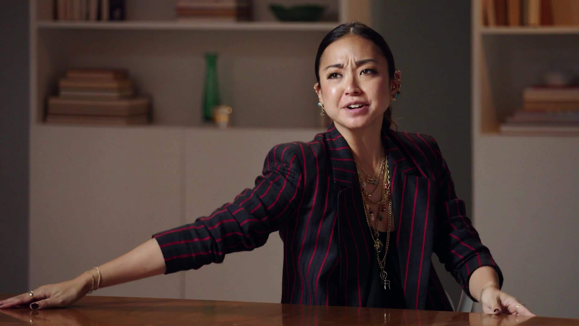 Traditional Table Decor Example