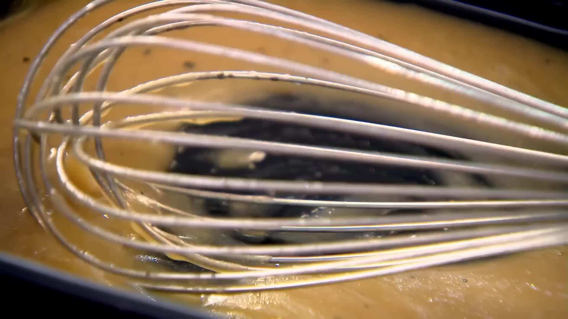 Grilled Salmon with Lemon Butter