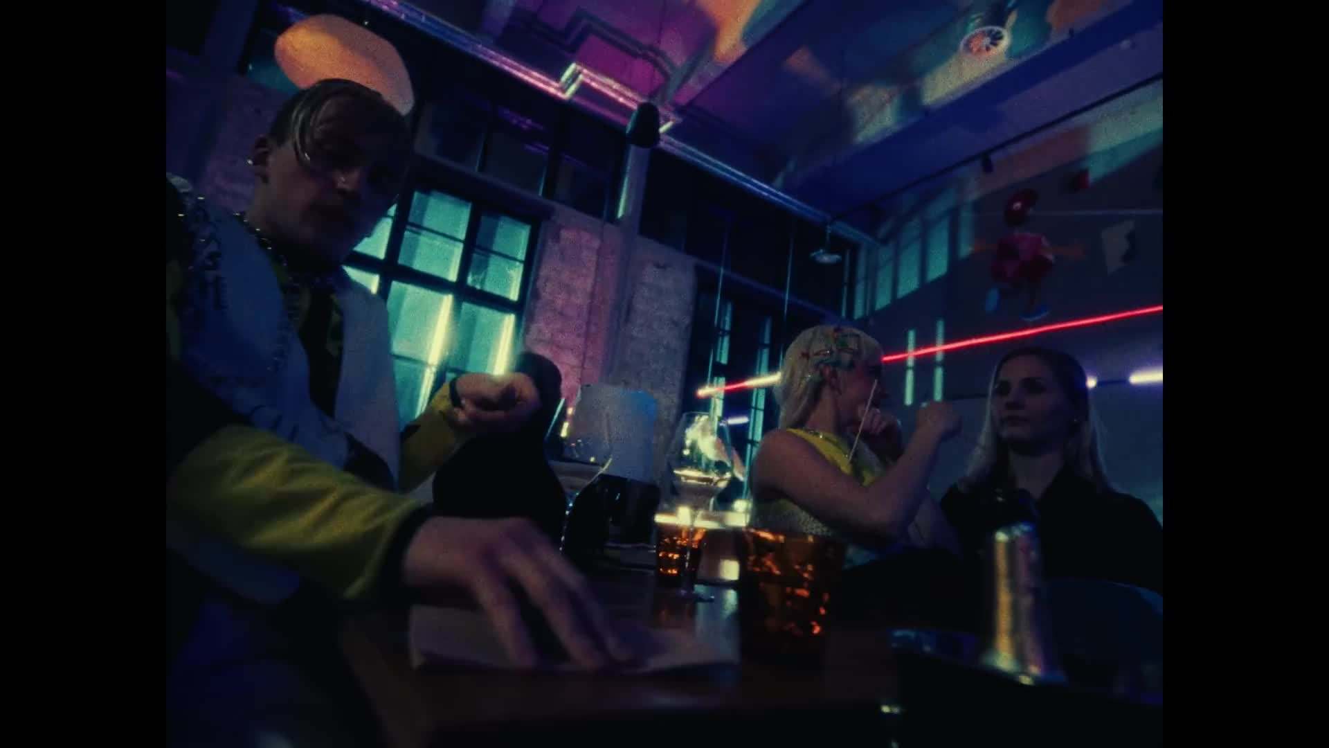 Example Of A Well-Organized Workspace