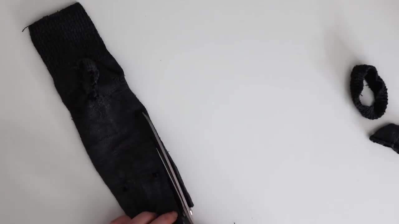 DIY Denim Shorts from Old Jeans