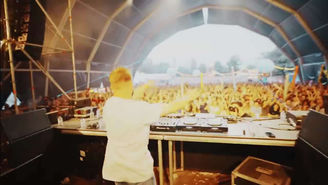 Pomodoro Technique in action: Breaking work into short bursts for increased focus and productivity