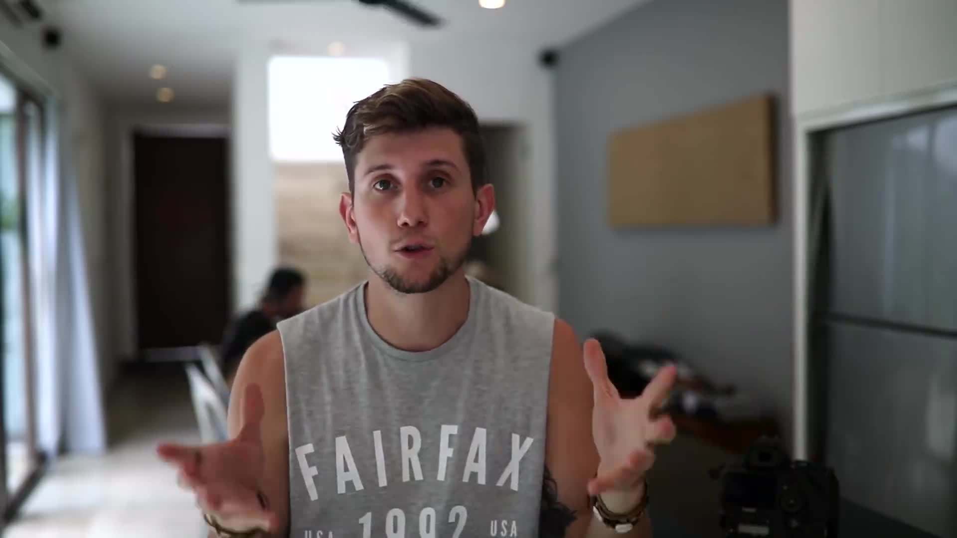 Villa rental website with multiple villa options