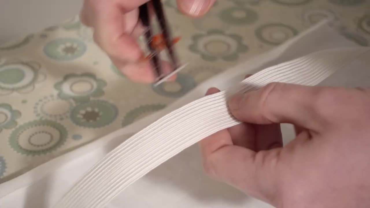 Inserting the elastic and securing the ends