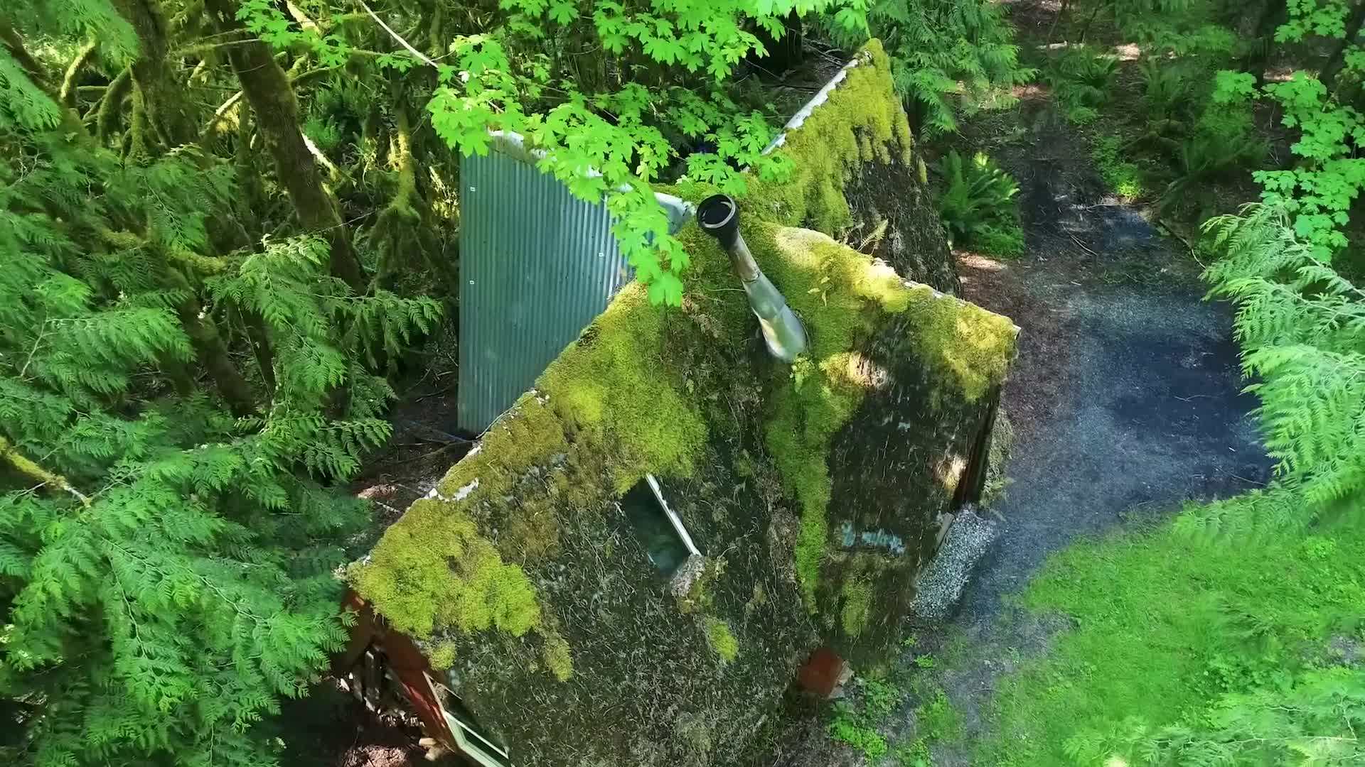 Innovative Space-Saving Furniture