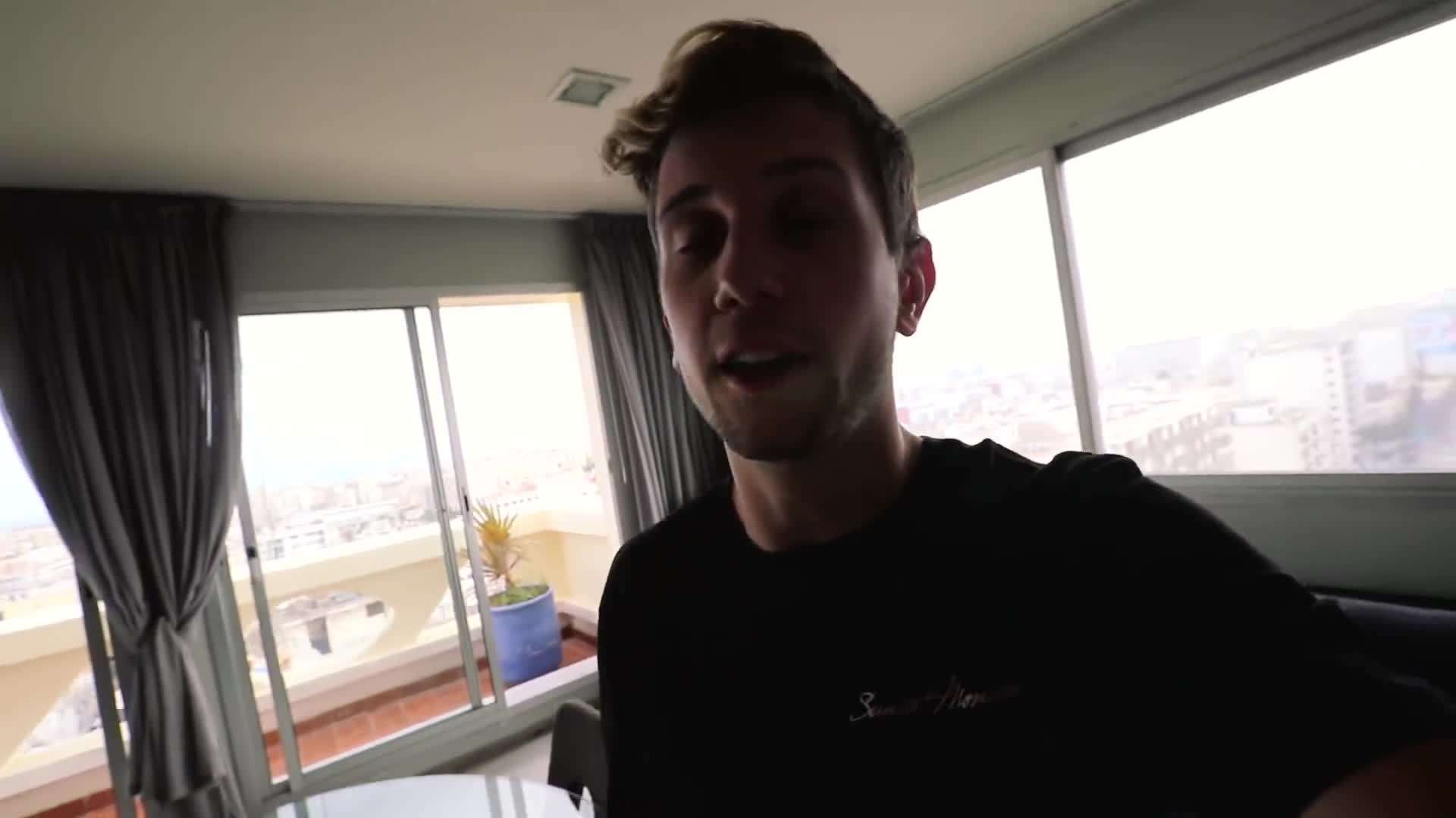 The stunning blue-washed buildings of Chefchaouen