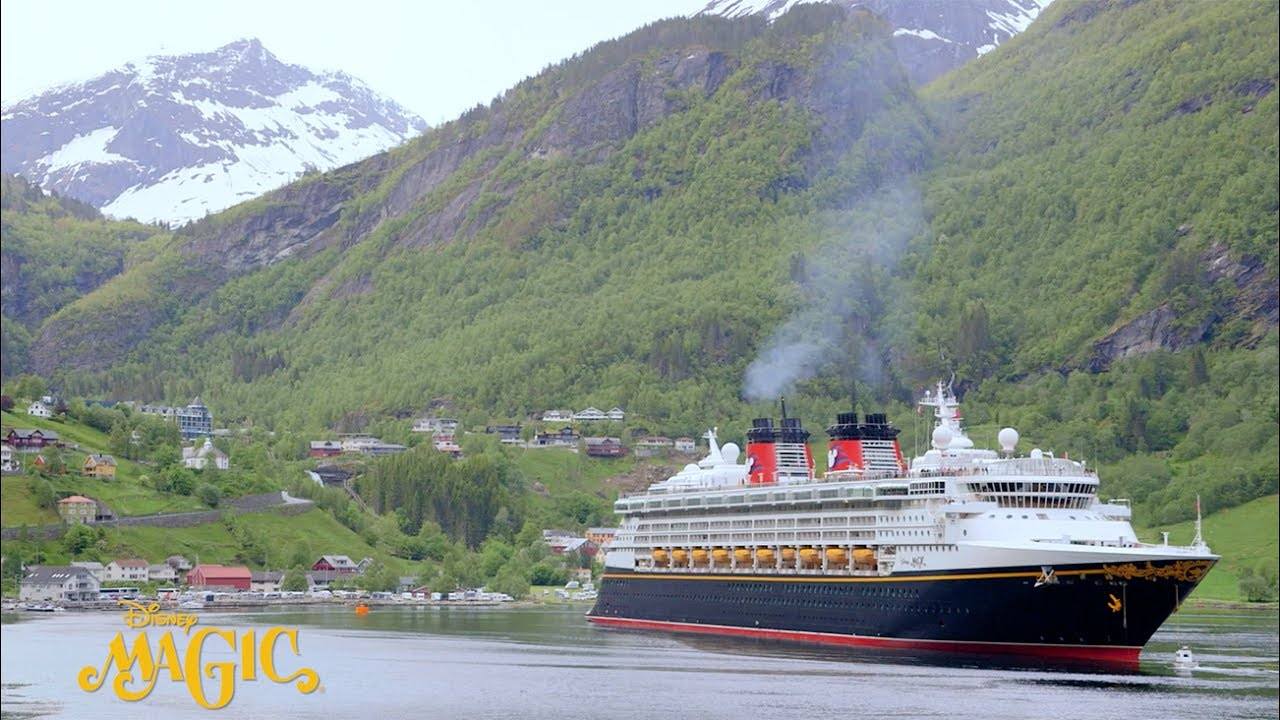 Choosing Your Ship on Disney Cruise Line - A Comprehensive Guide
