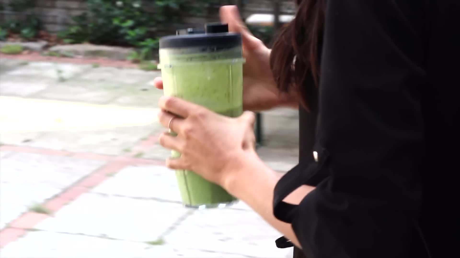 Non-stick pans make cooking and clean-up a breeze