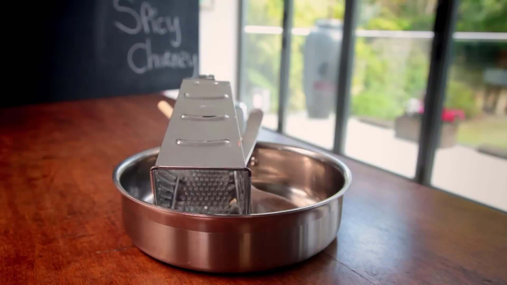 Making scrambled eggs