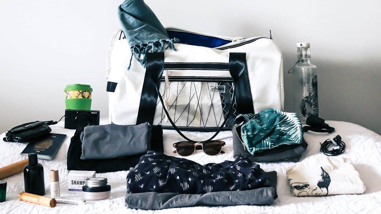 Minimalist and Eco-Friendly Travel Essentials: What's in My Bag?