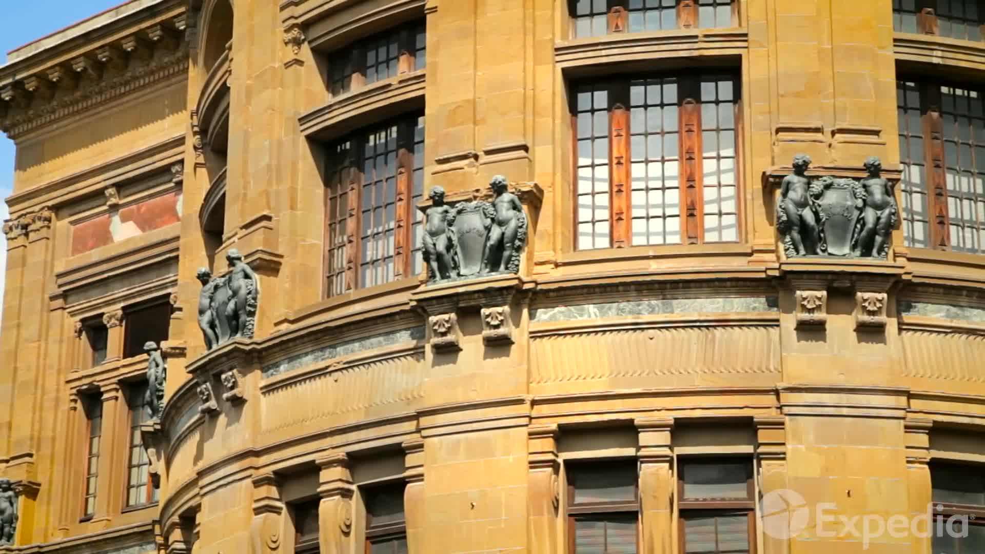 Medieval streets of Siena leading to the famous Piazza del Campo