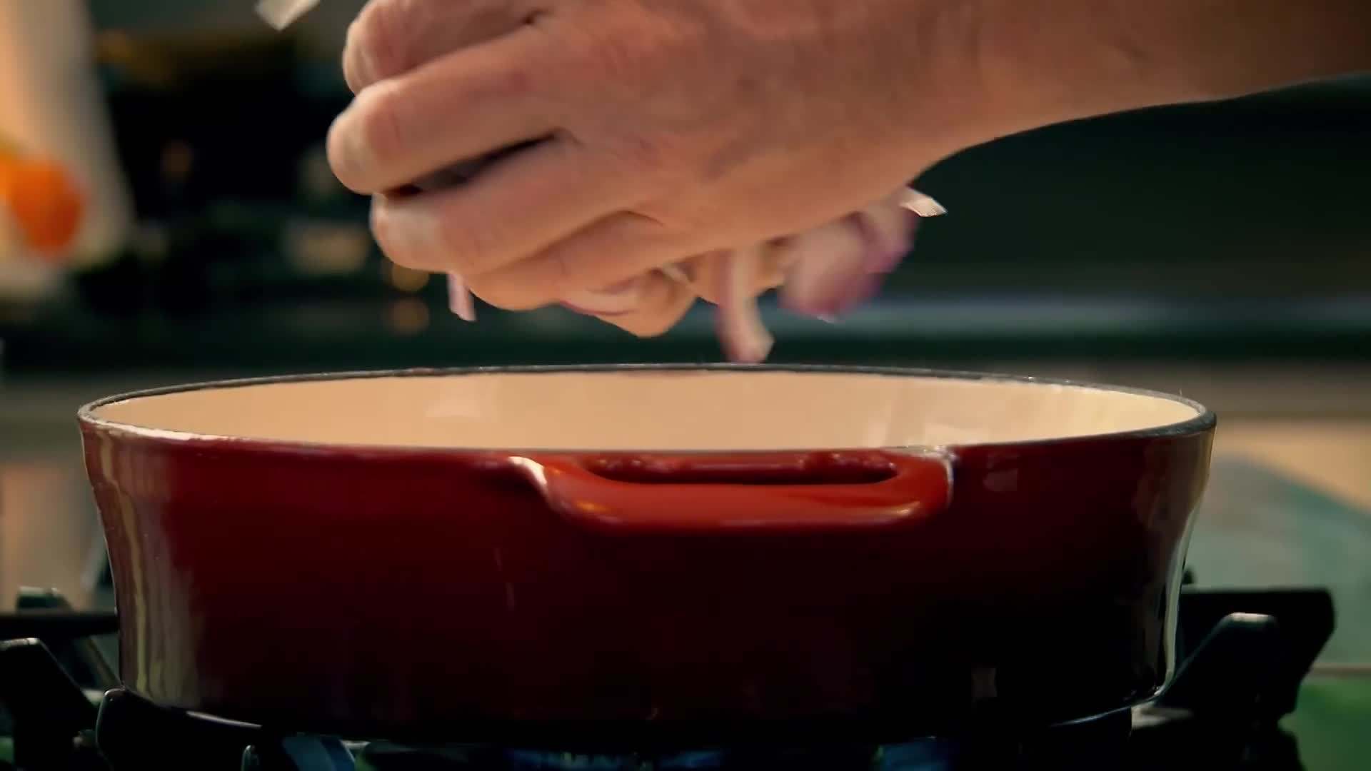 Gordon showing different types of rice