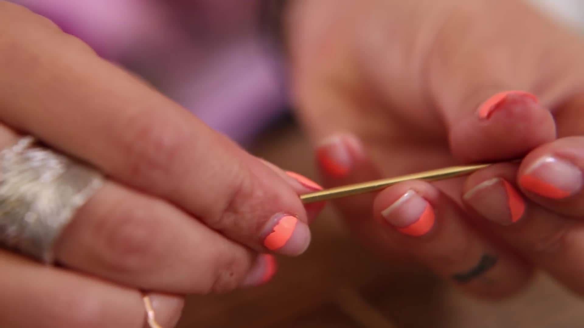 Bending and shaping the wire mesh with pliers
