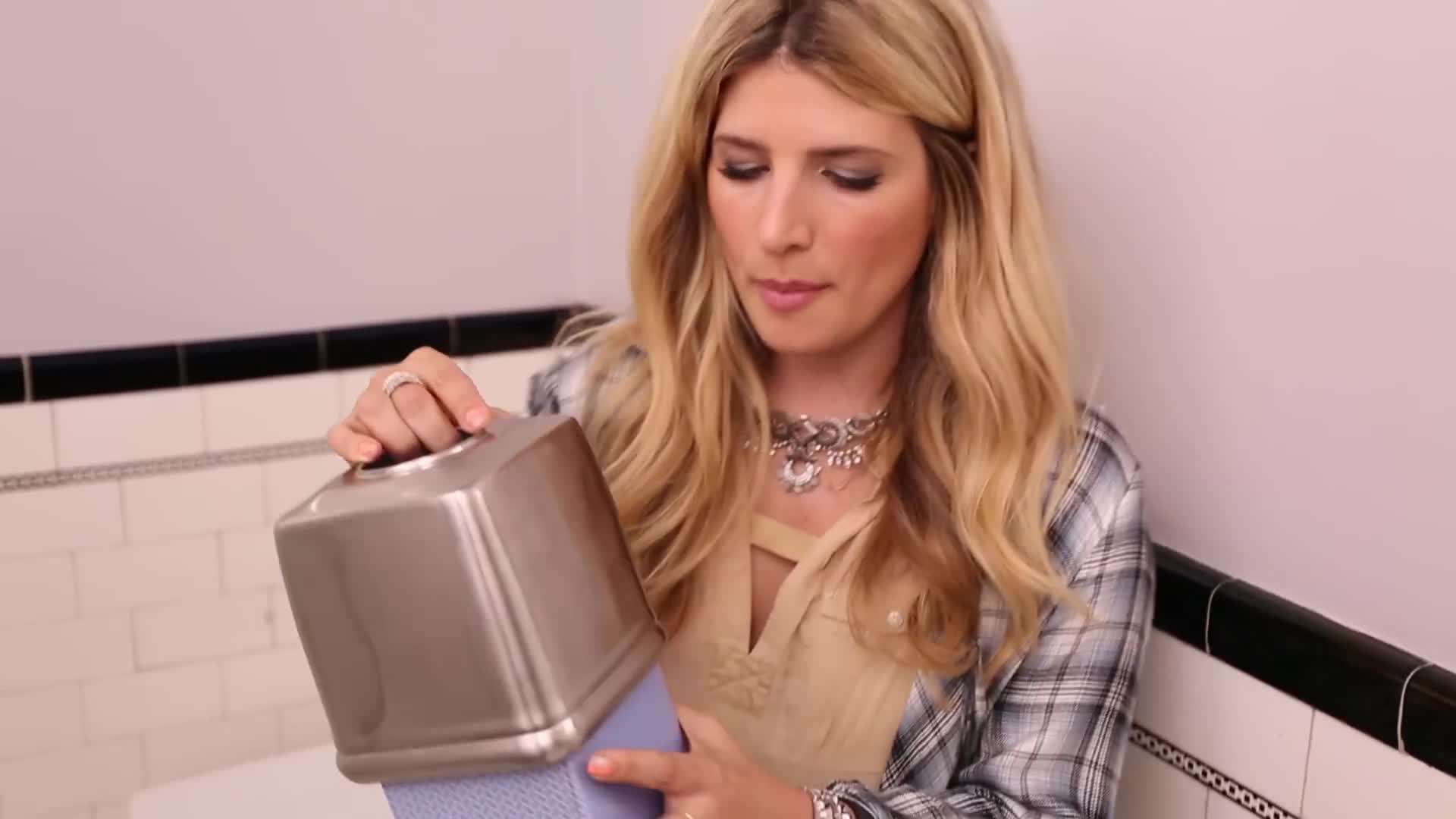 Repurposed mason jars as bathroom storage containers