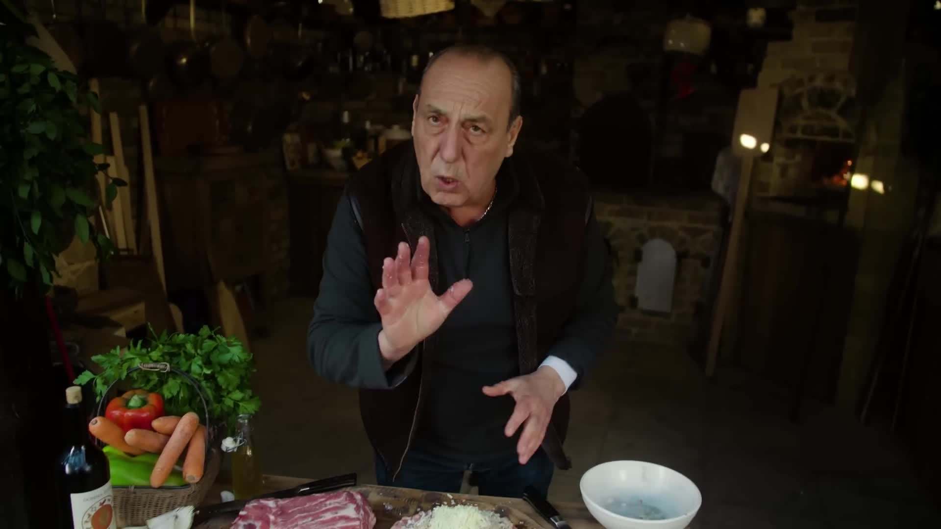 The flavorful seasoning mixture for porchetta