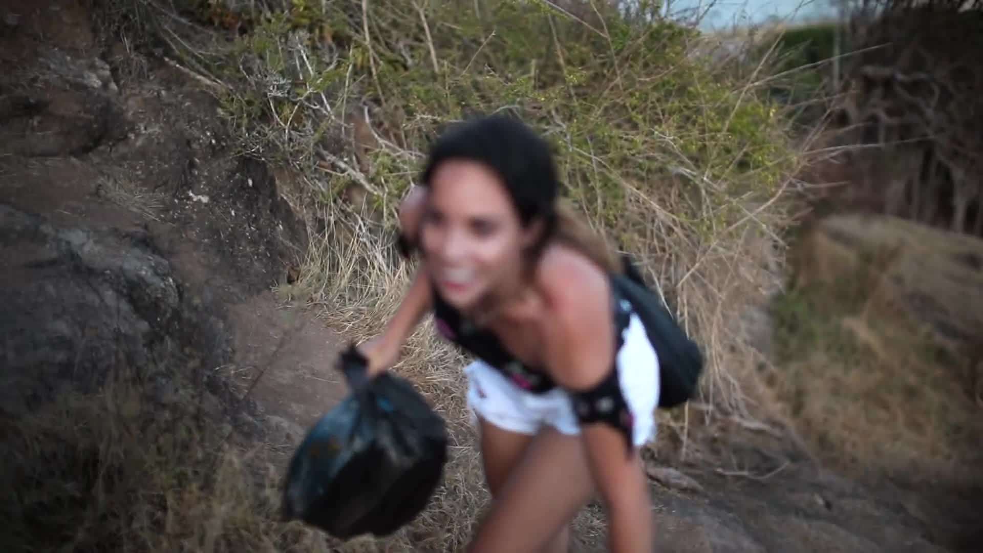 Exploring the corridors and ramparts of the fort