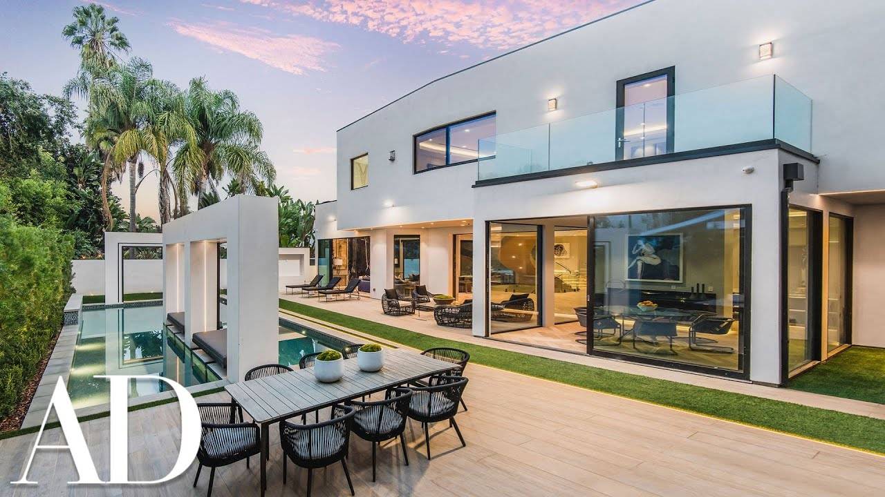 Inside A $21,900,000 Mansion With A 15-Car Garage | On The Market