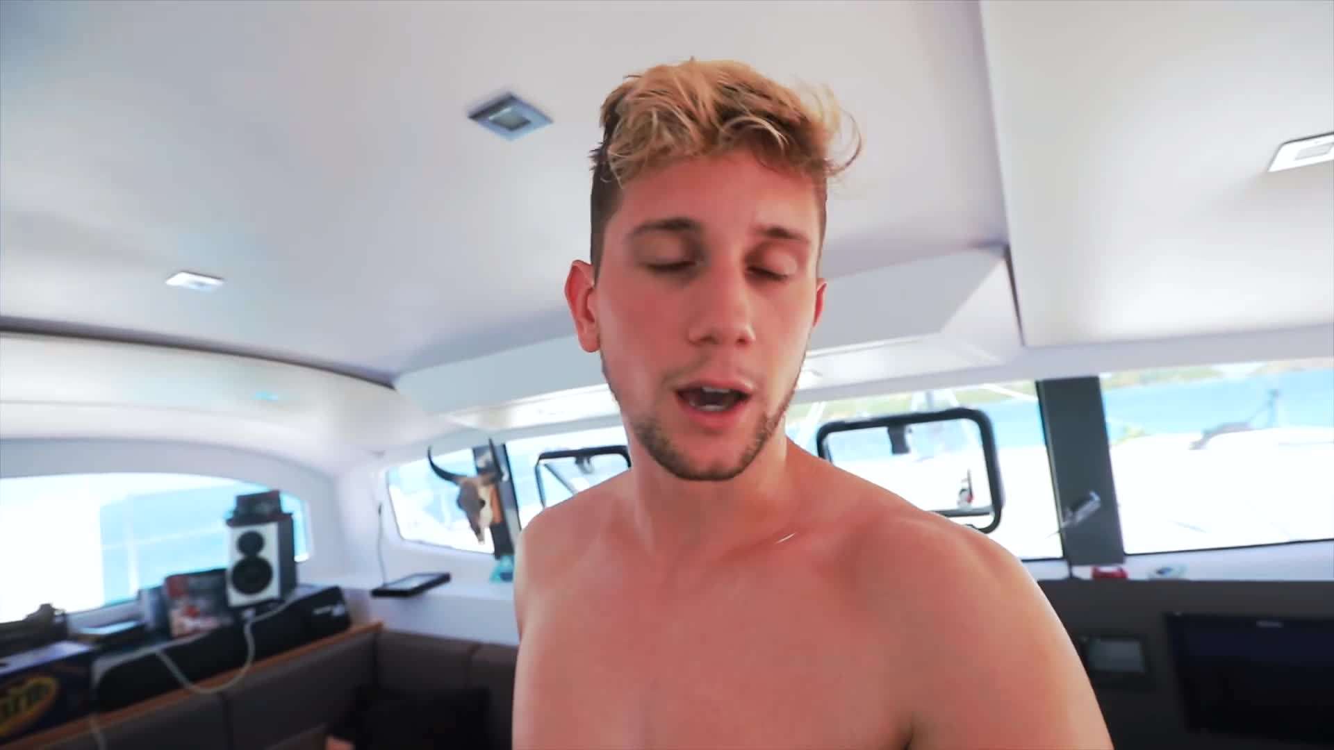 Enjoying the beauty of the Caribbean while exploring vegetarian options